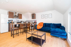 2 bedroom loft and spacious apt- One Choice Stays- JQ